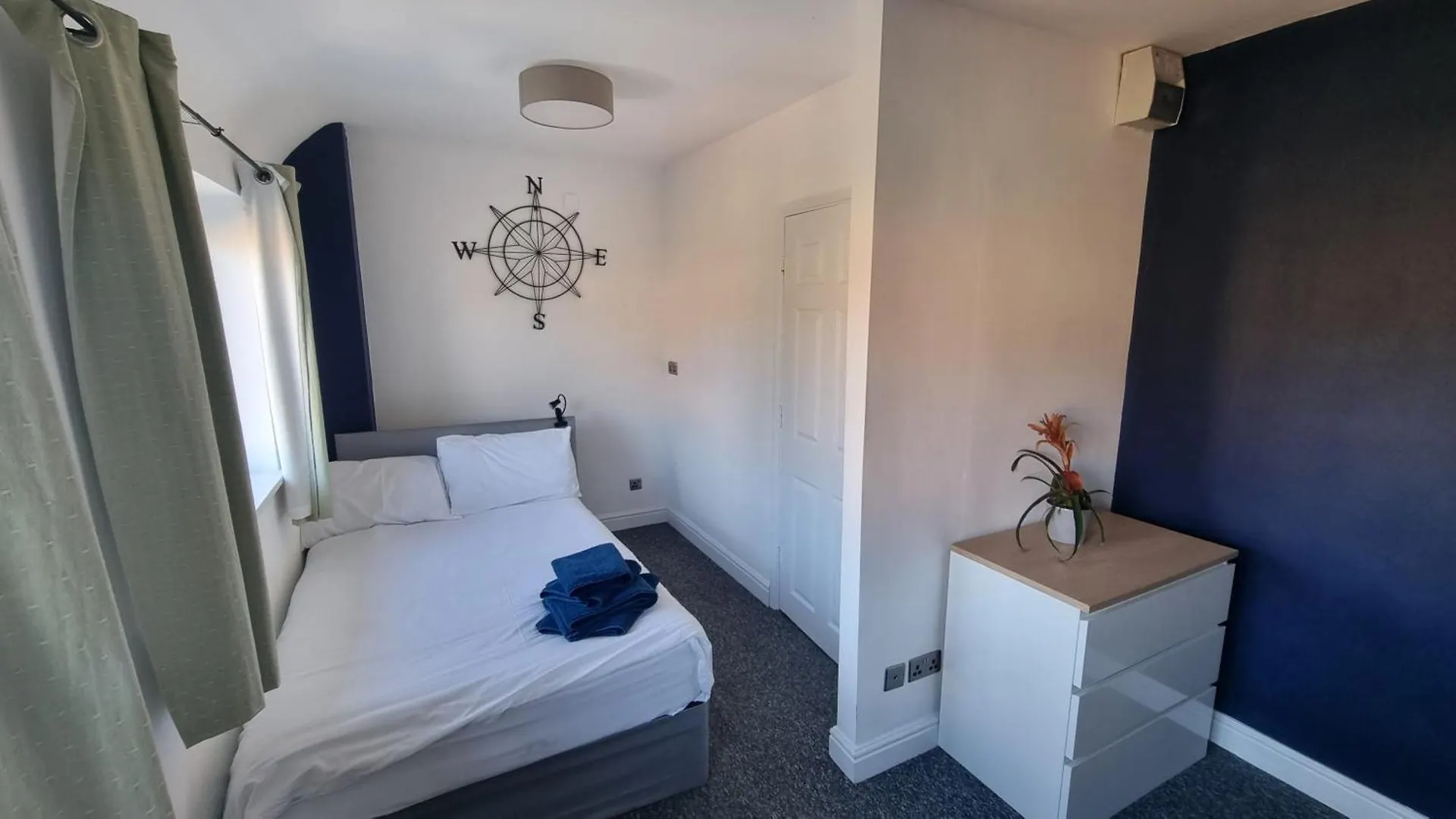En Suite Room With Kitchen Facilities Nottingham